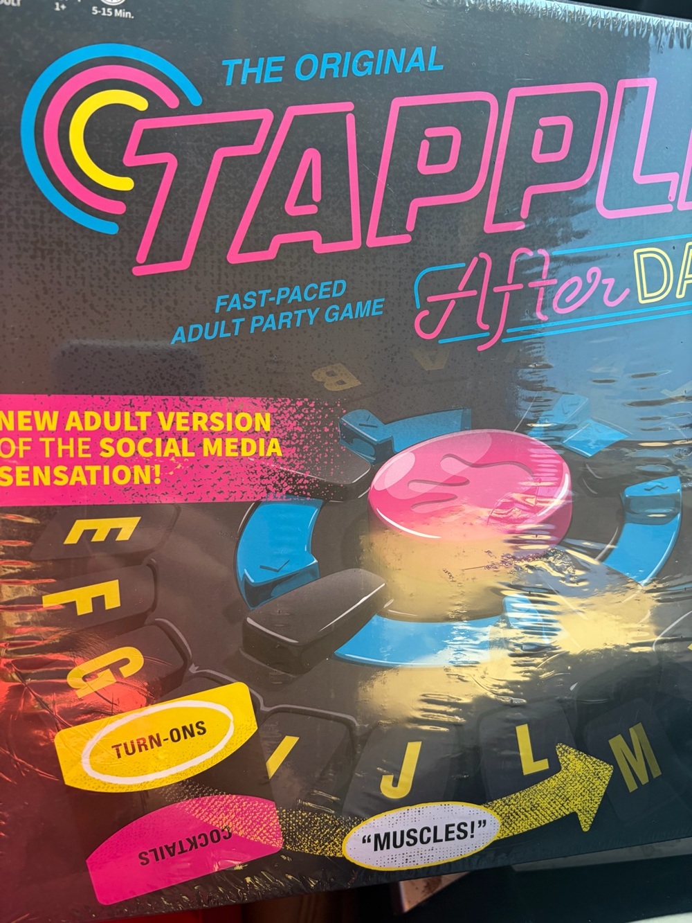 TAPPLE After Dark Adult Party Game - Pink & Blue